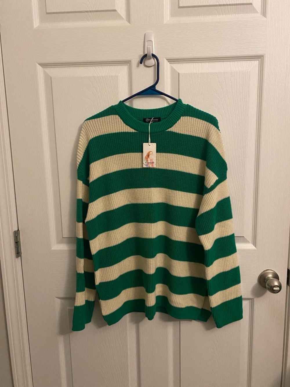 Pretty Garden Striped Green and Cream Sweater Size Small Oversized Fit
